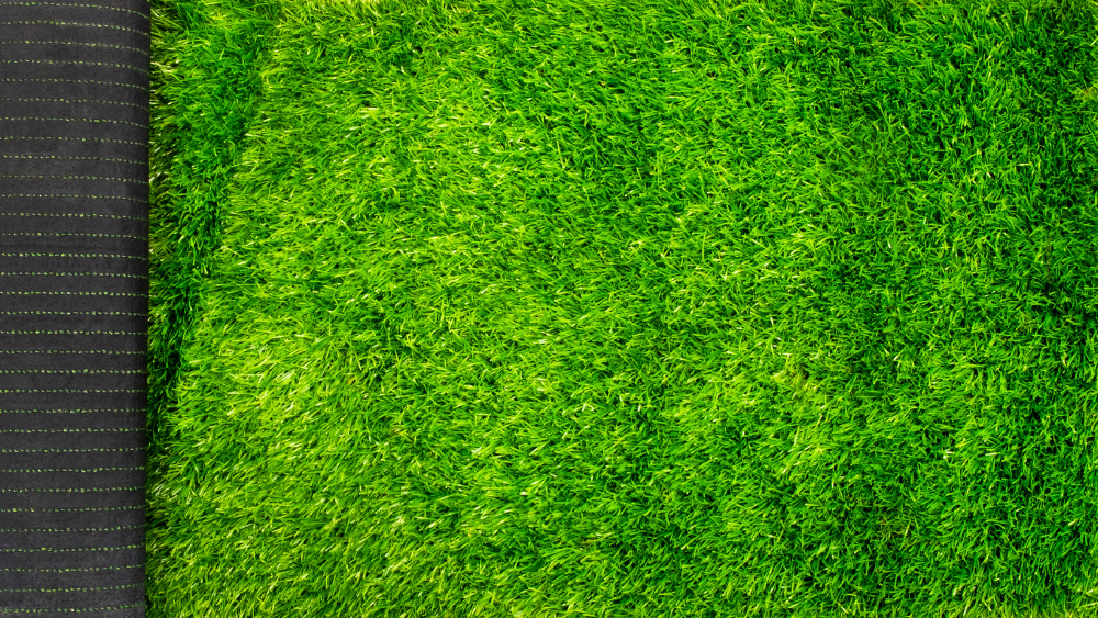 Jual Rumput Sintetis Surabaya untuk Taman hingga Lapangan – Bisa Grosir
